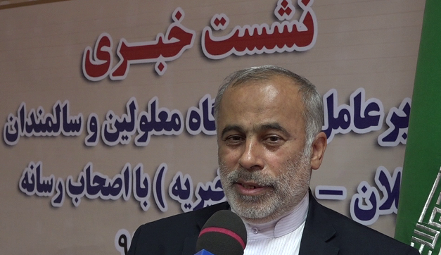 نشست مطبوعاتی حاج آقا حسینی مدیرعامل آسایشگاه با اصحاب رسانه استان